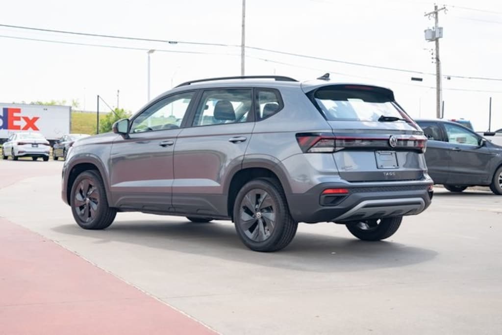New 2025 Volkswagen Taos 1.5T S SUV