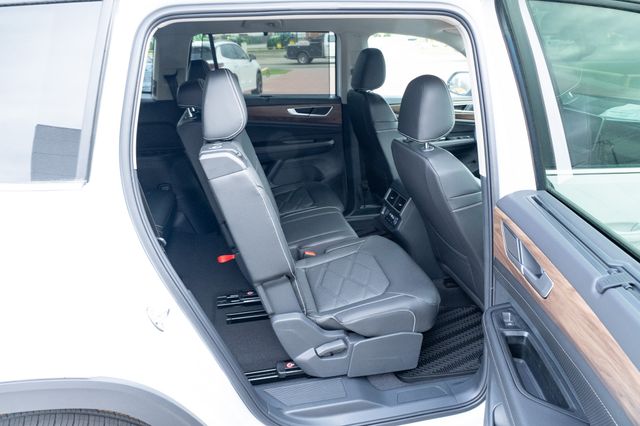 2026 Volkswagen Atlas SE w/Tech - Photo 39
