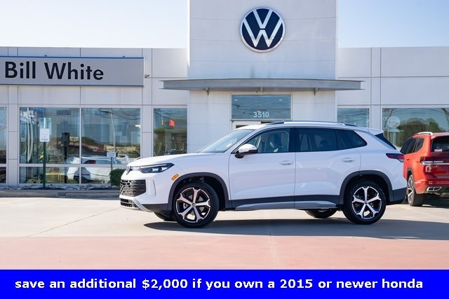 2025 Volkswagen Tiguan SE's photo