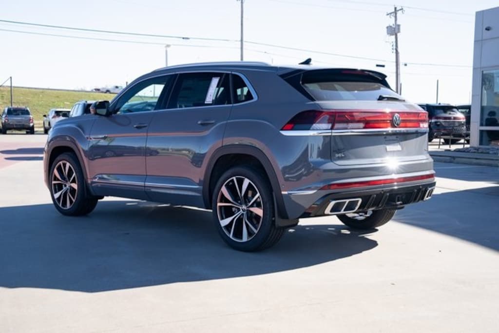 New 2026 Volkswagen Atlas Cross Sport 2.0T SEL Premium R-Line SUV