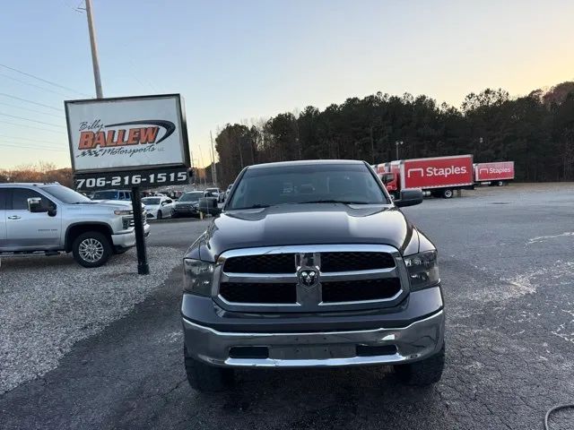 2017 Ram 1500 SLT photo 2