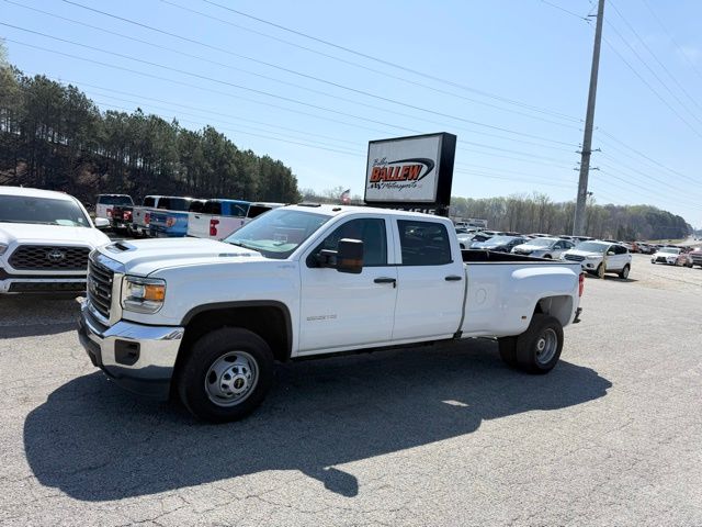 2019 GMC Sierra 4WD Crew Cab Standard Box's photo