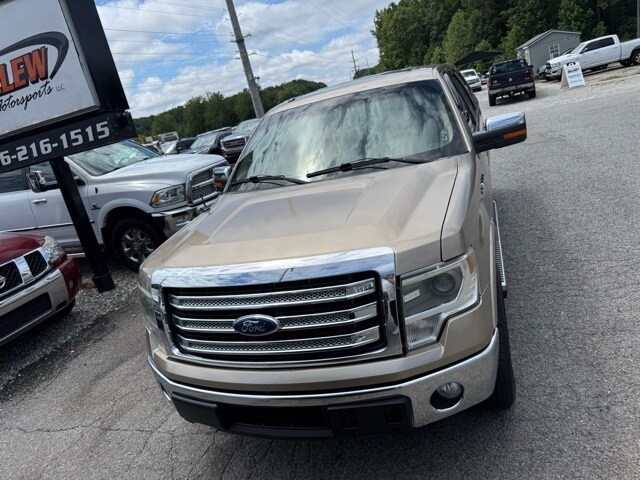 2014 Ford F-150 Lariat photo 2