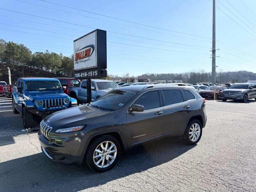 Used 2014 Jeep Cherokee Limited FWD SUV