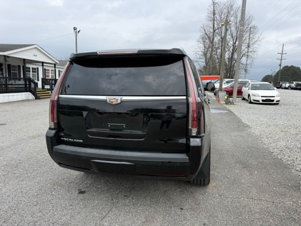 Used 2020 CADILLAC Escalade Luxury SUV