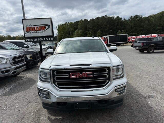 2017 Gmc Sierra 1500 SLE photo 2