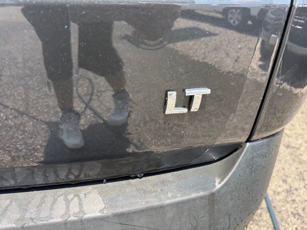 Used 2021 Chevrolet Traverse LT Leather SUV