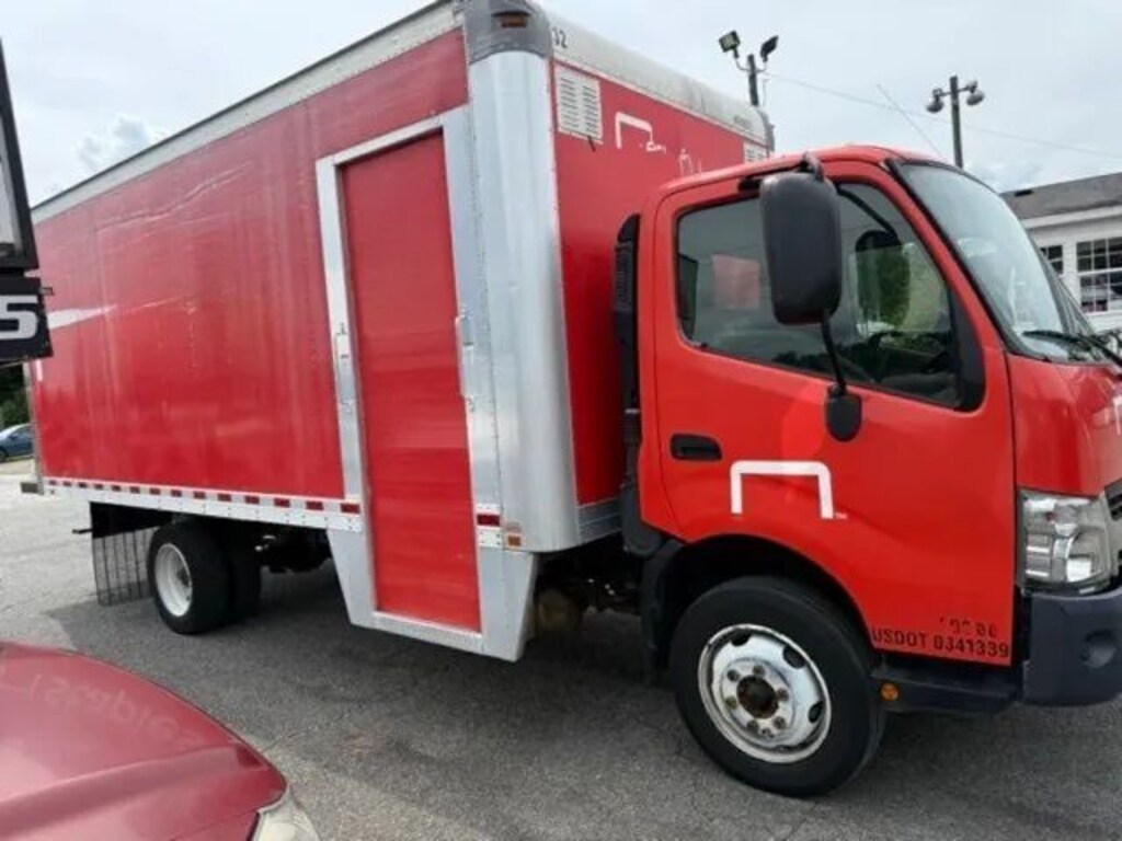 Used 2018 Hino 195 195 Pickup