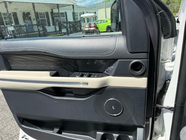 2020 Ford Expedition Platinum - Photo 8