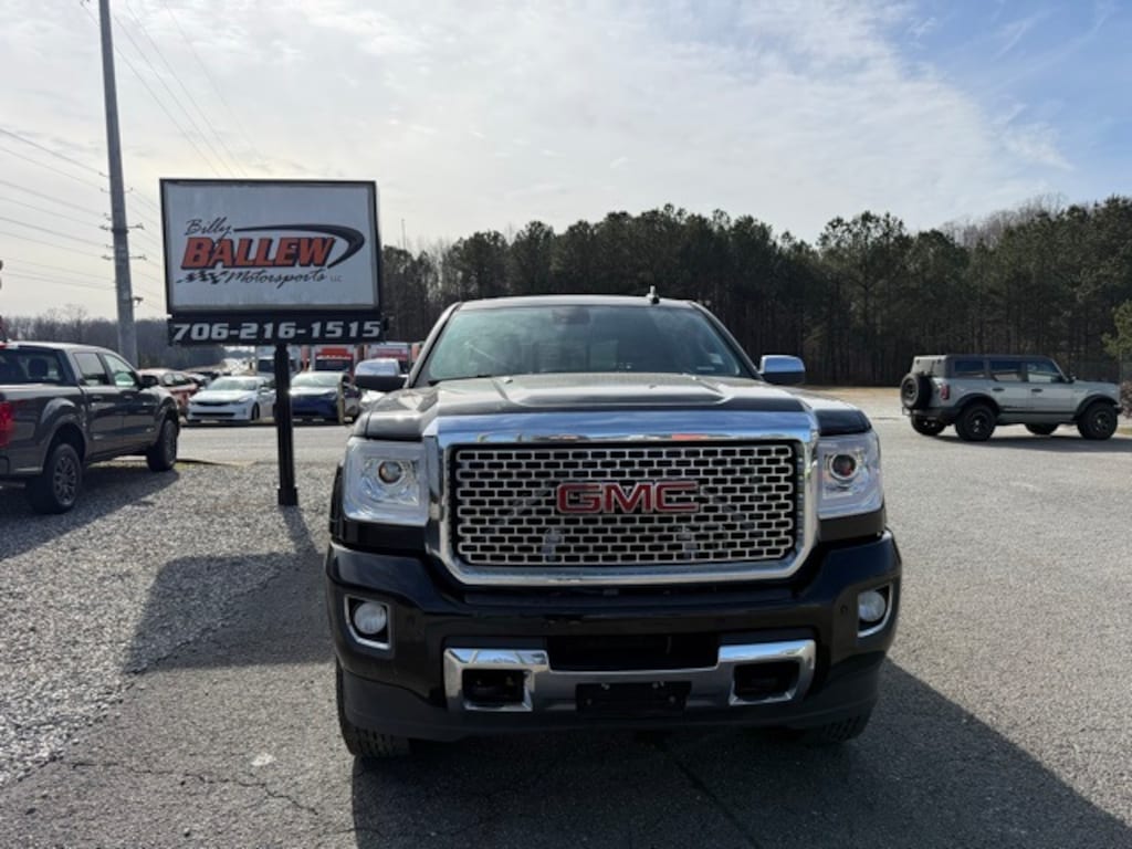 Used 2015 GMC Sierra 2500HD Denali Truck Crew Cab
