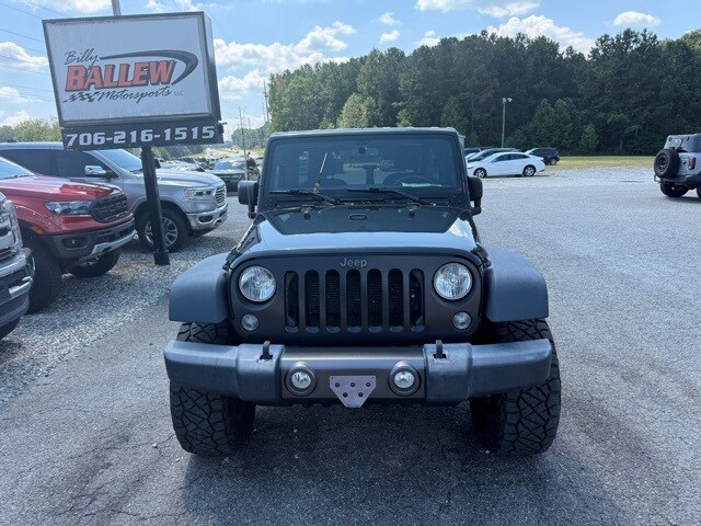 2016 Jeep Wrangler Unlimited Sport photo 2
