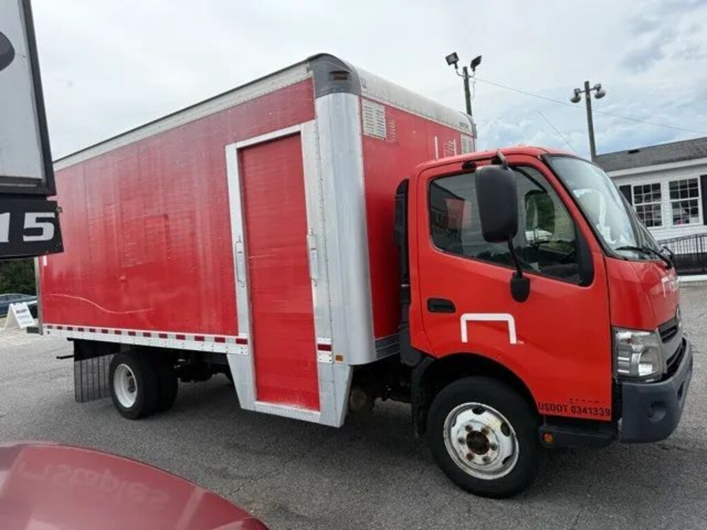 Used 2018 Hino 195 195 Pickup
