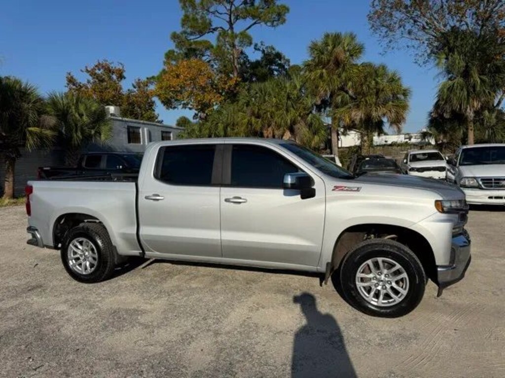 Used 2019 Chevrolet Silverado 1500 LT Truck Crew Cab