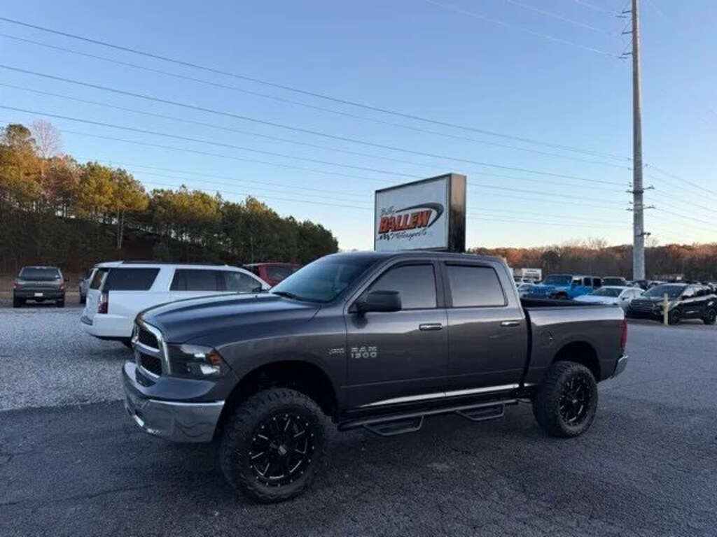 Used 2017 Ram 1500 SLT Truck Crew Cab