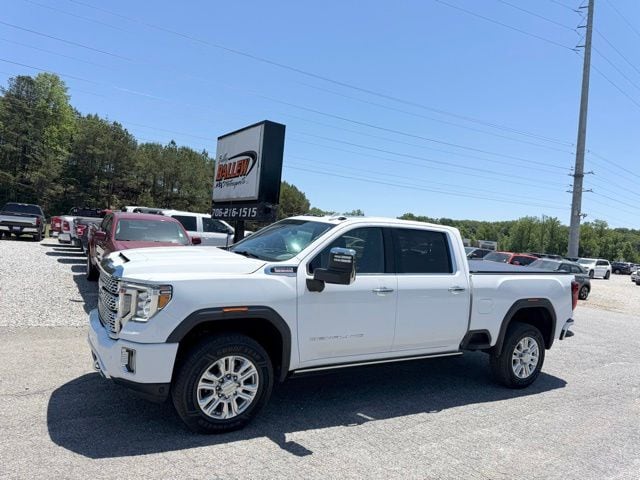 2021 GMC Sierra 4WD Crew Cab Standard Box Denali's photo