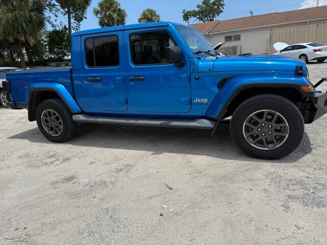 2020 Jeep Gladiator Overland photo 3