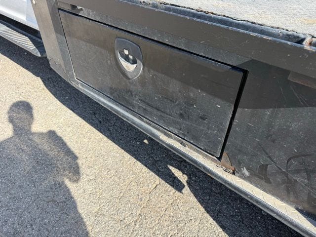 2019 Ford F-450 Super Duty Chassis Cab XL - Photo 6