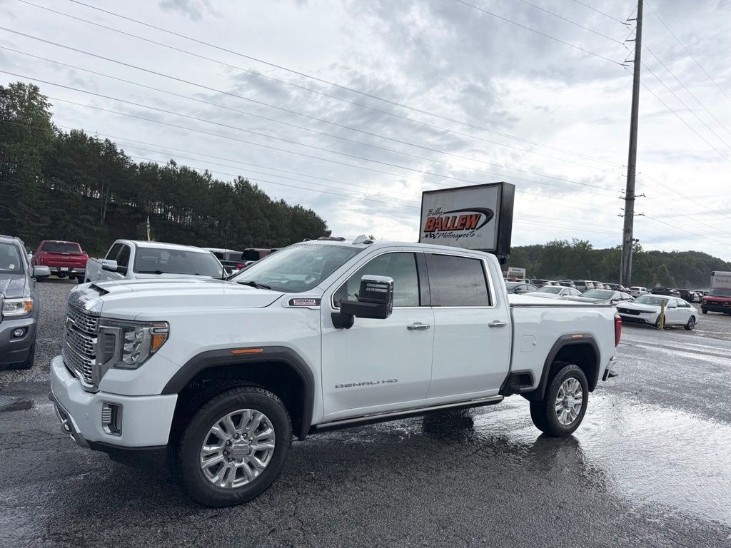 2021 GMC Sierra 4WD Crew Cab Standard Box Denali's photo