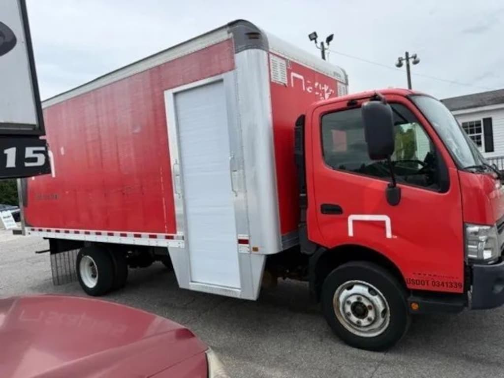 Used 2018 Hino 195 195 Pickup