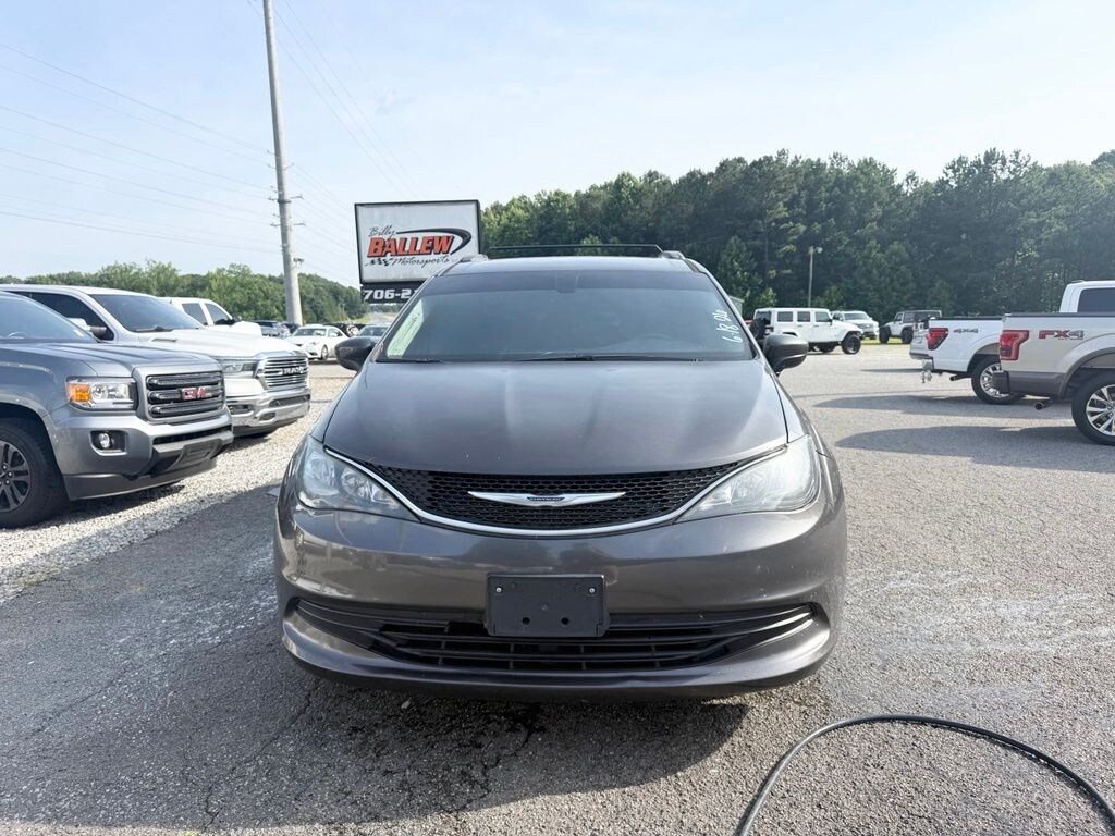 Used 2020 Chrysler Voyager LXI Van Passenger Van