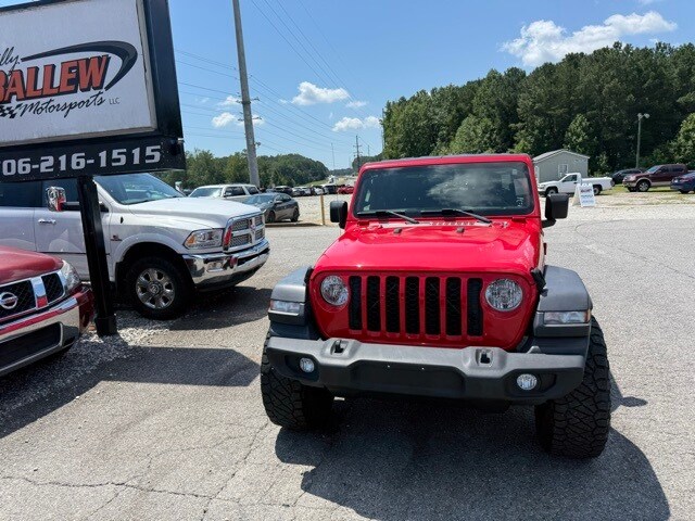 2020 Jeep Gladiator Sport photo 2