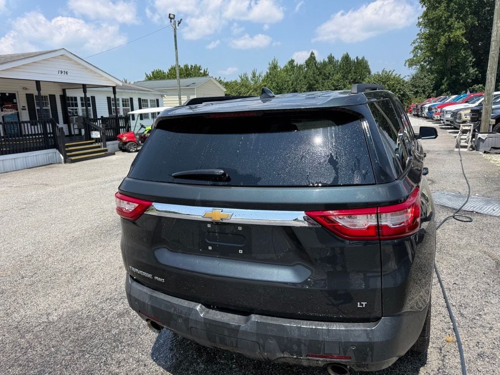 Used 2021 Chevrolet Traverse LT Leather SUV