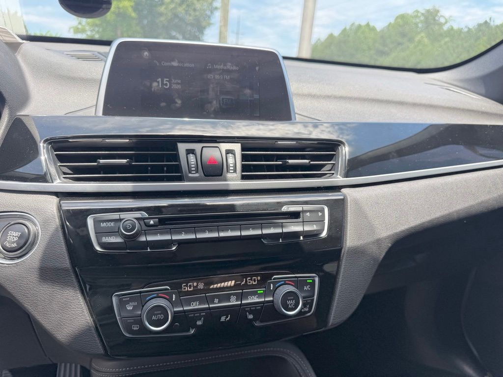 2018 BMW X1 28i - Photo 11