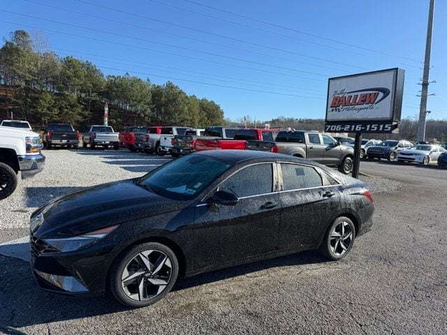 2022 Hyundai Elantra Limited