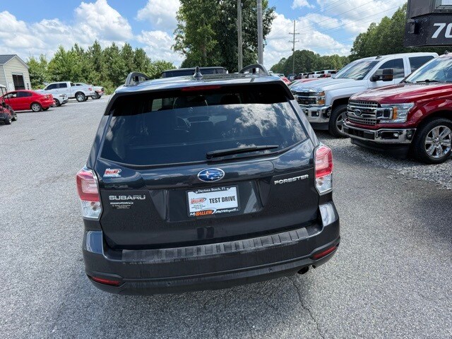 2018 Subaru Forester 2.5i Touring photo 4