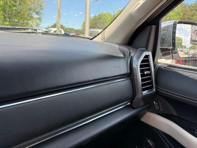 2020 Ford Expedition Platinum - Photo 11