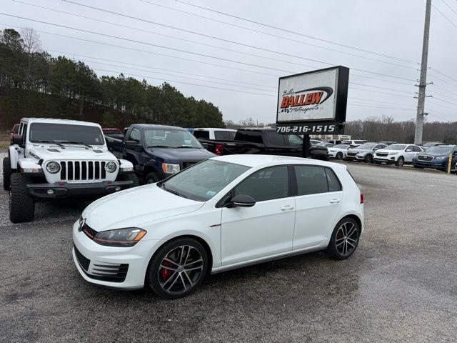2017 Volkswagen Golf GTI Sport