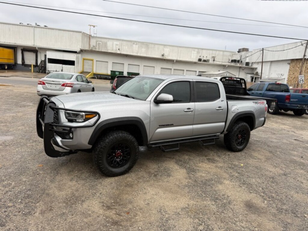 Used 2020 Toyota Tacoma Truck Double Cab