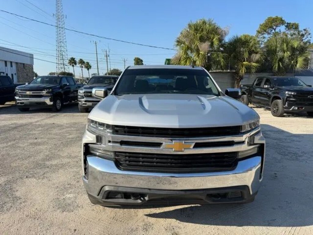 Used 2019 Chevrolet Silverado 1500 LT Truck Crew Cab