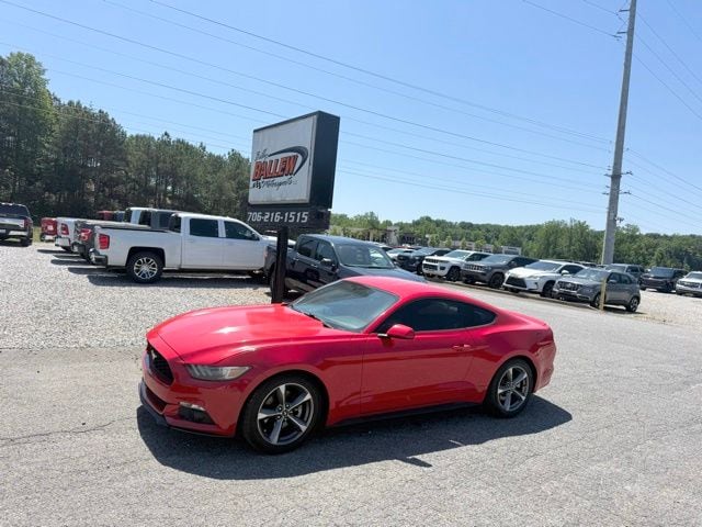2016 Ford Mustang V6 Coupe's photo