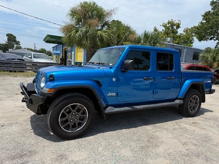 2020 Jeep Gladiator Overland Truck Crew Cab