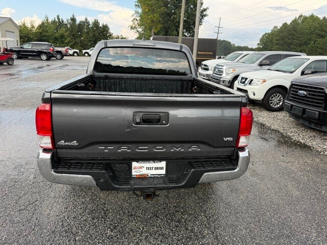 2020 Toyota Tacoma SR5 V6 photo 4