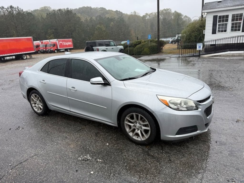 Used 2015 Chevrolet Malibu LT w/1LT Sedan