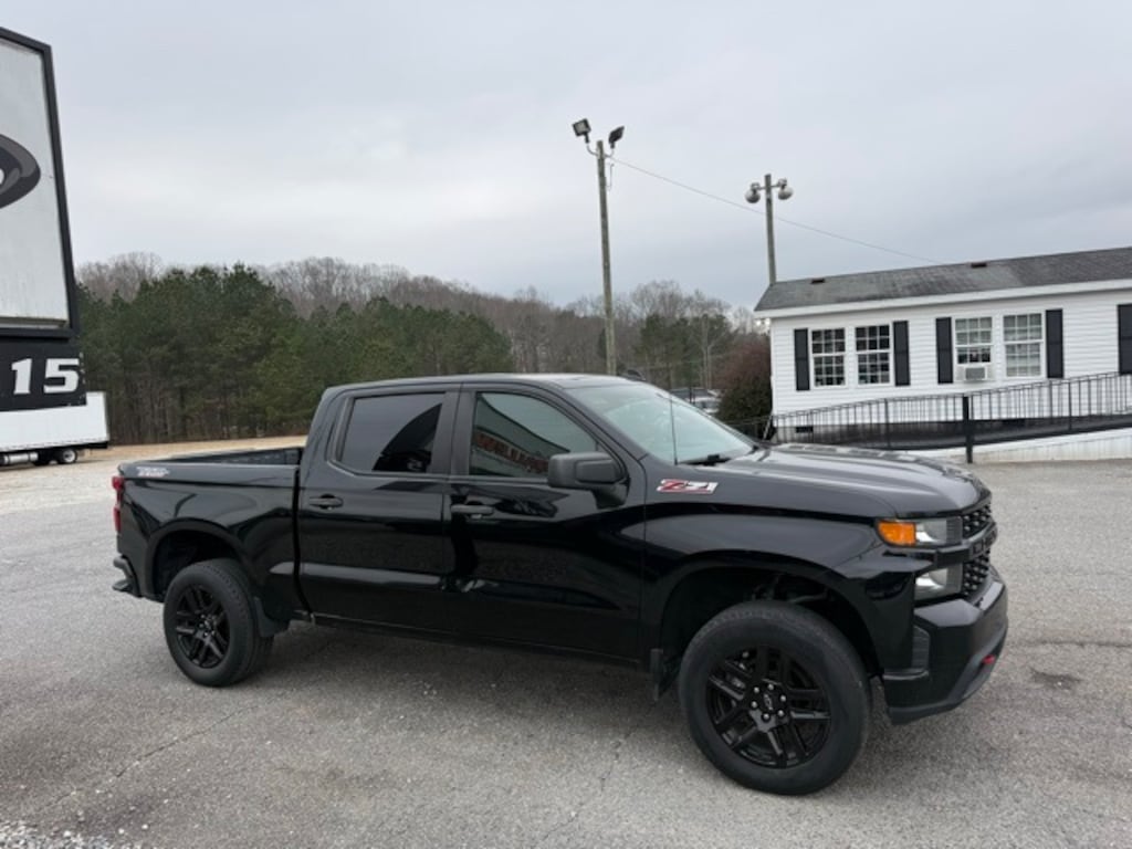 Used 2021 Chevrolet Silverado 1500 Custom Trail Boss Truck Crew Cab