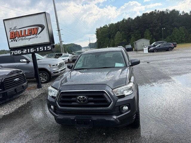 2020 Toyota Tacoma SR5 V6 photo 2
