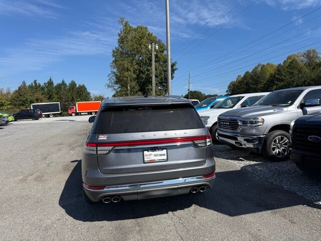 2021 Lincoln Aviator Reserve photo 2