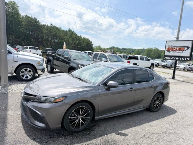 2021 Toyota Camry 2.5 Auto SE's photo