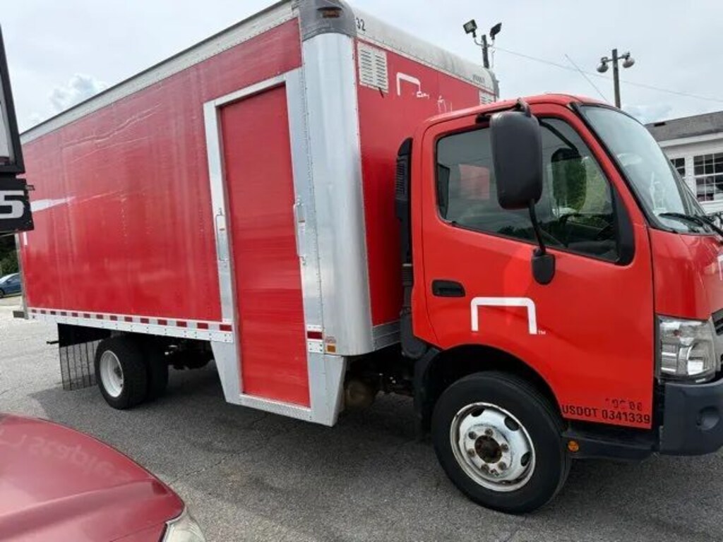 Used 2018 Hino 195 195 Pickup