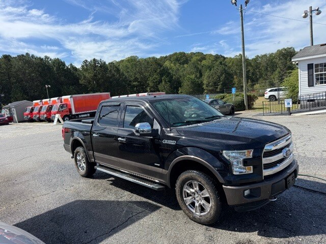 2016 Ford F-150 Lariat photo 3