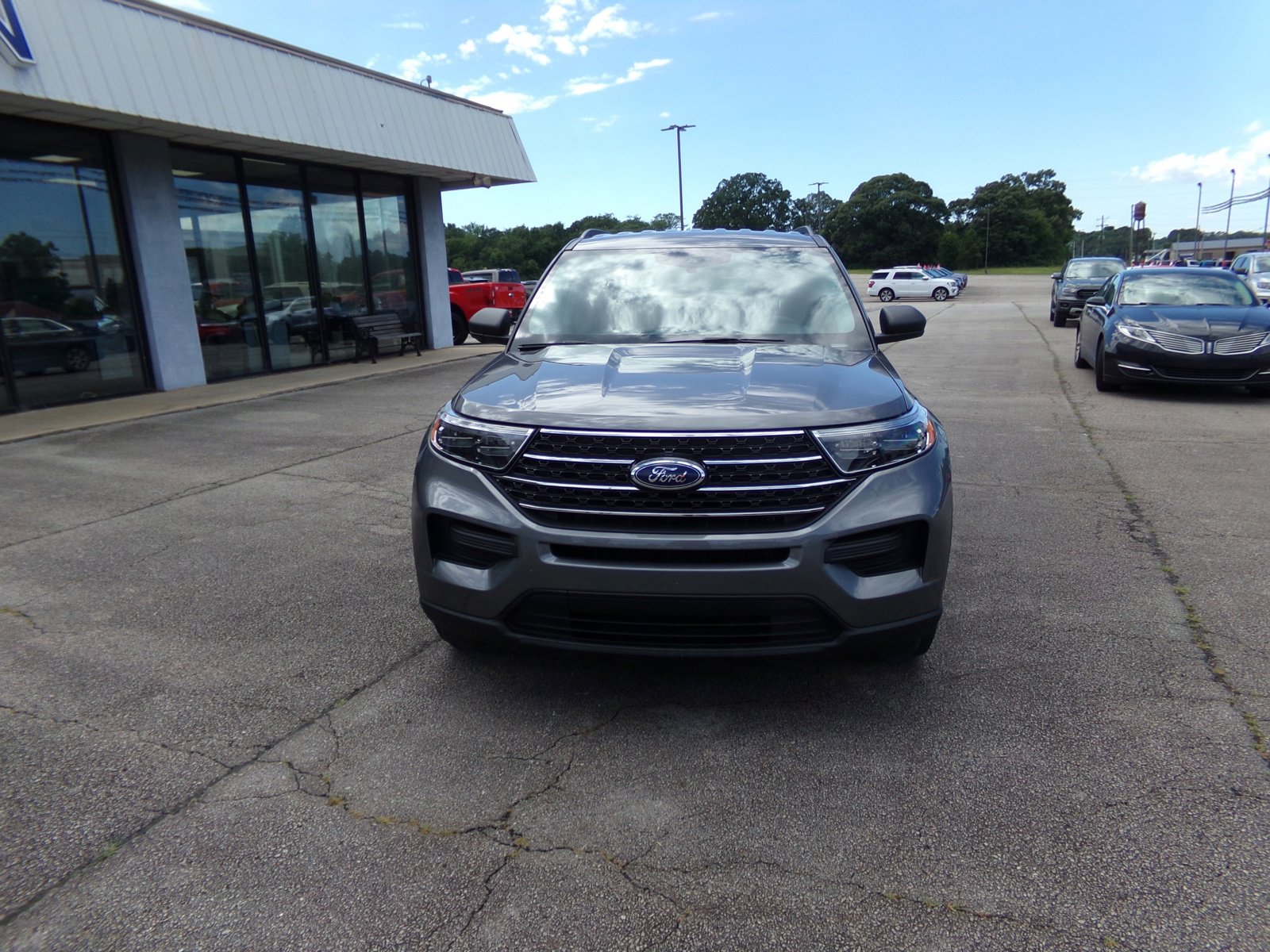 Used 2021 Ford Explorer XLT with VIN 1FMSK8DH8MGA81081 for sale in Commerce, GA