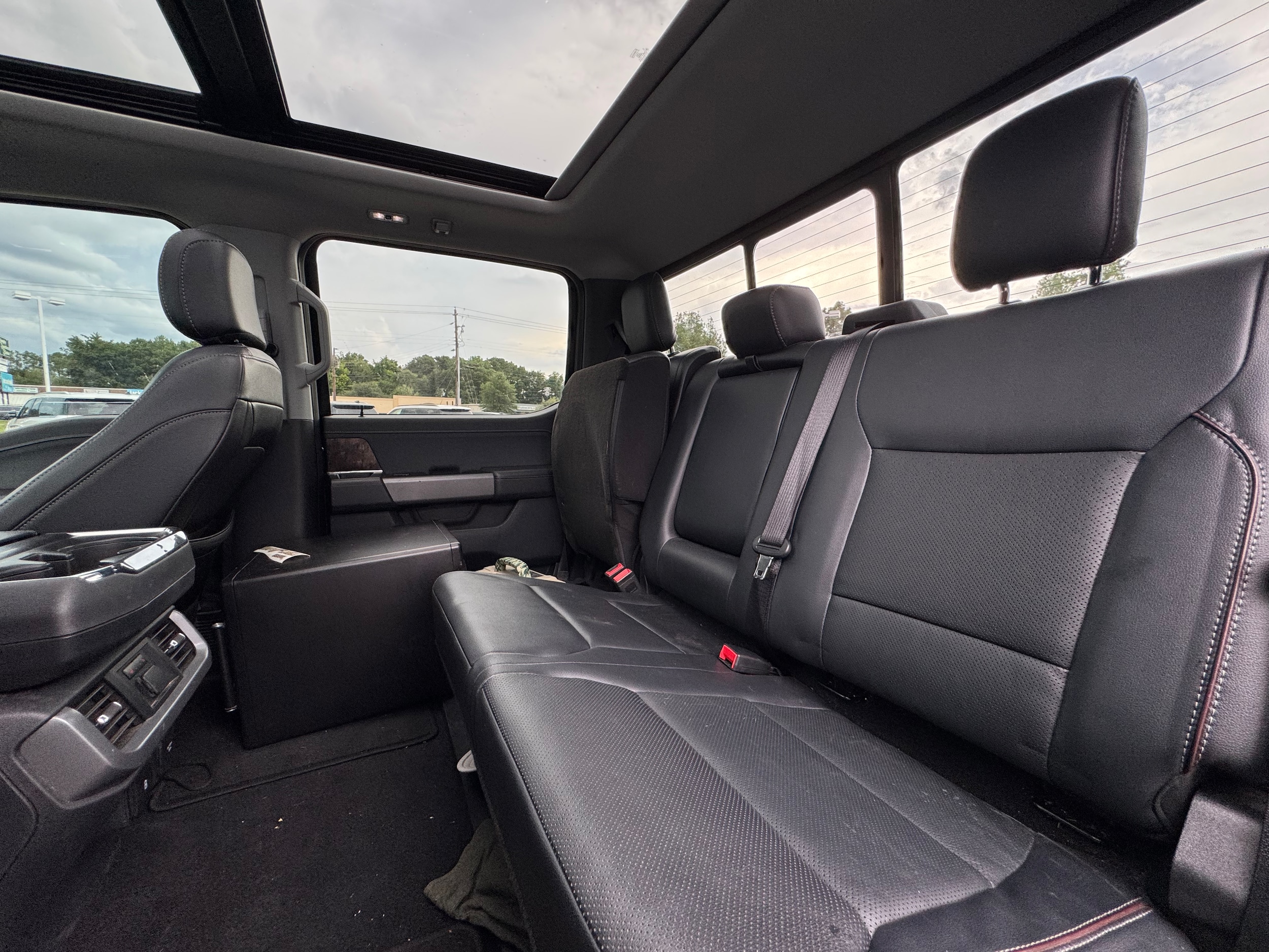 2023 Ford F-150 Lariat - Photo 12