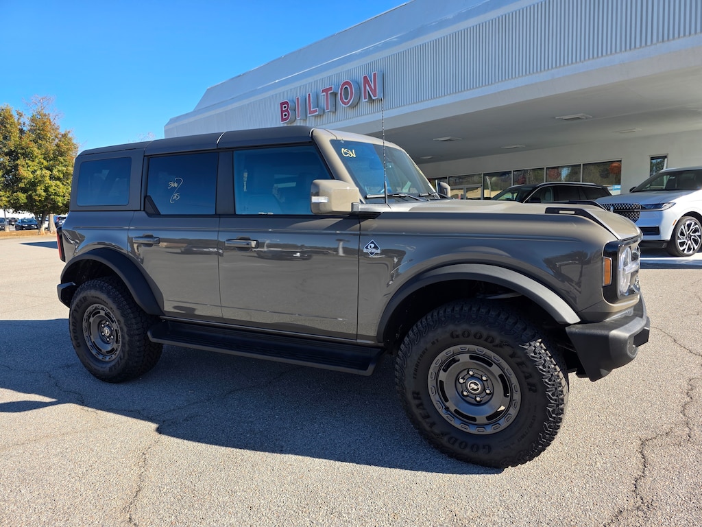 Used 2025 Ford Bronco Outer Banks SUV