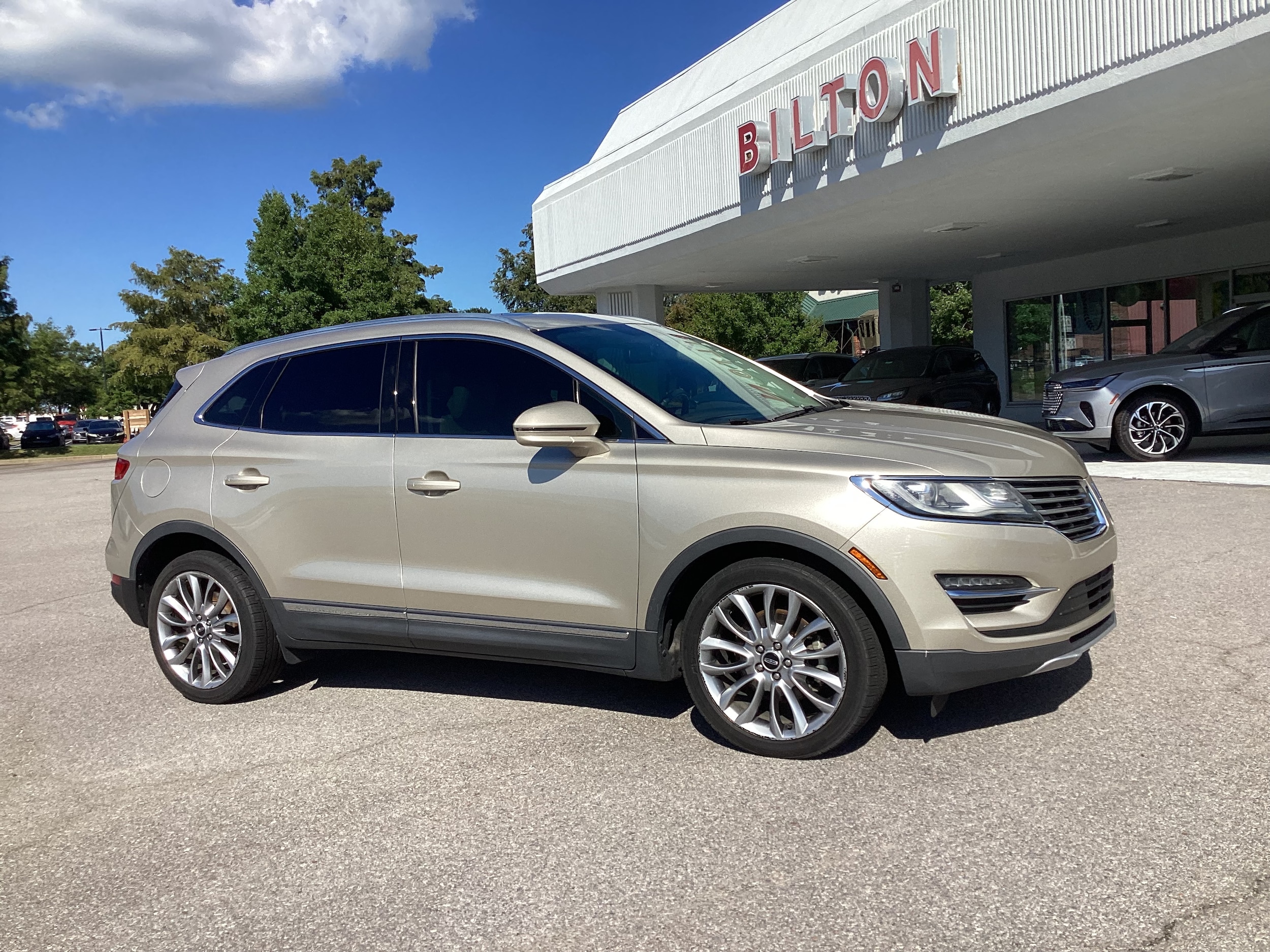 Used 2017 Lincoln MKC Reserve with VIN 5LMCJ3C9XHUL57883 for sale in Sumter, SC