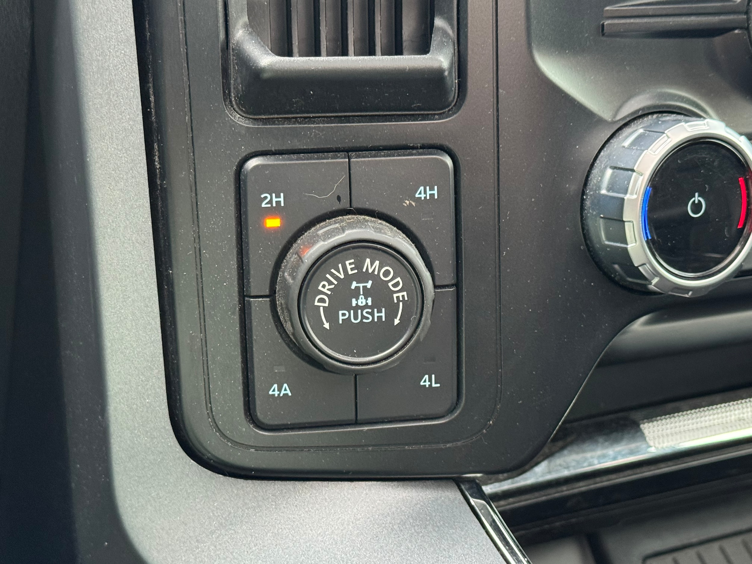 2023 Ford F-150 Lariat - Photo 24