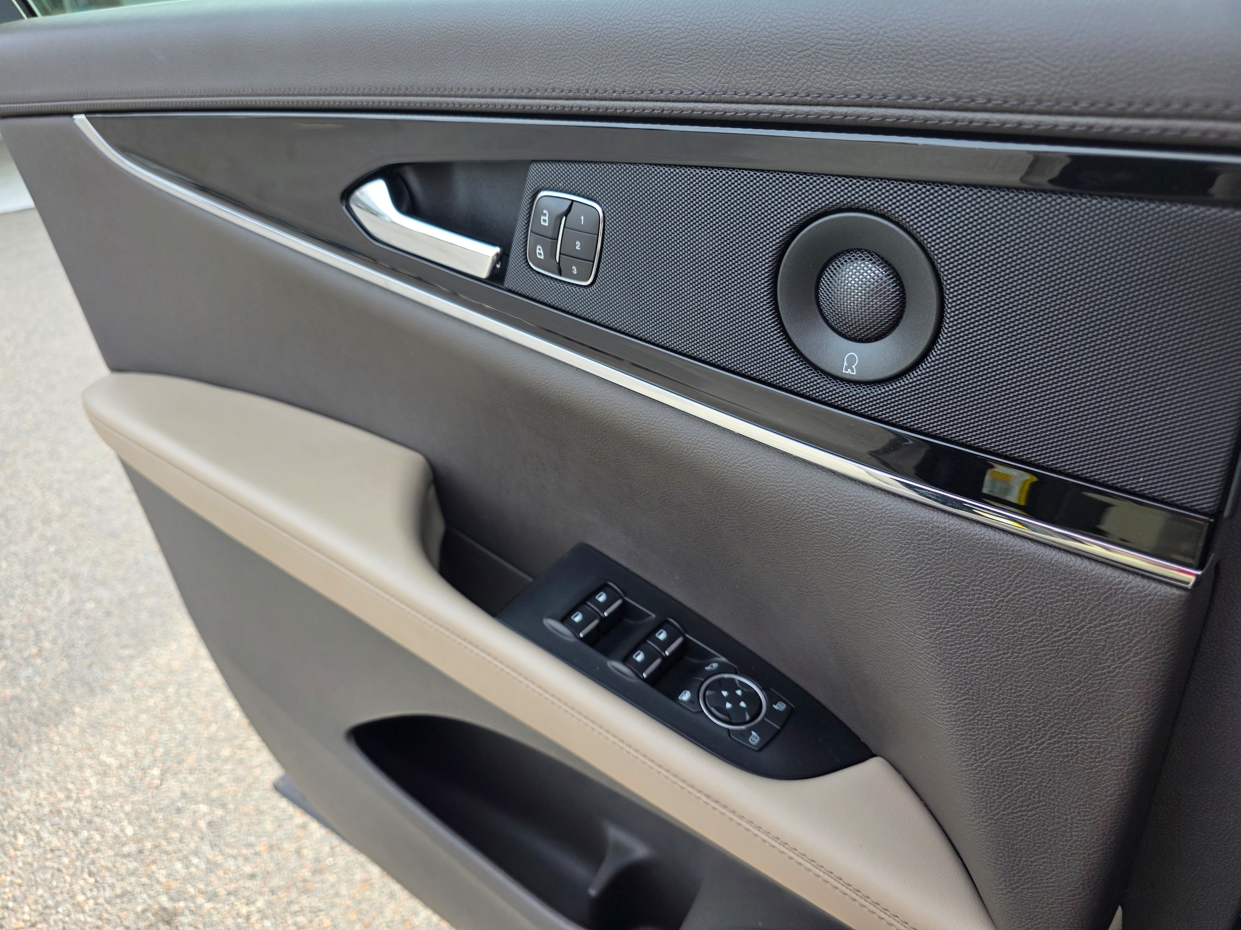 2021 Lincoln Nautilus Reserve - Photo 8