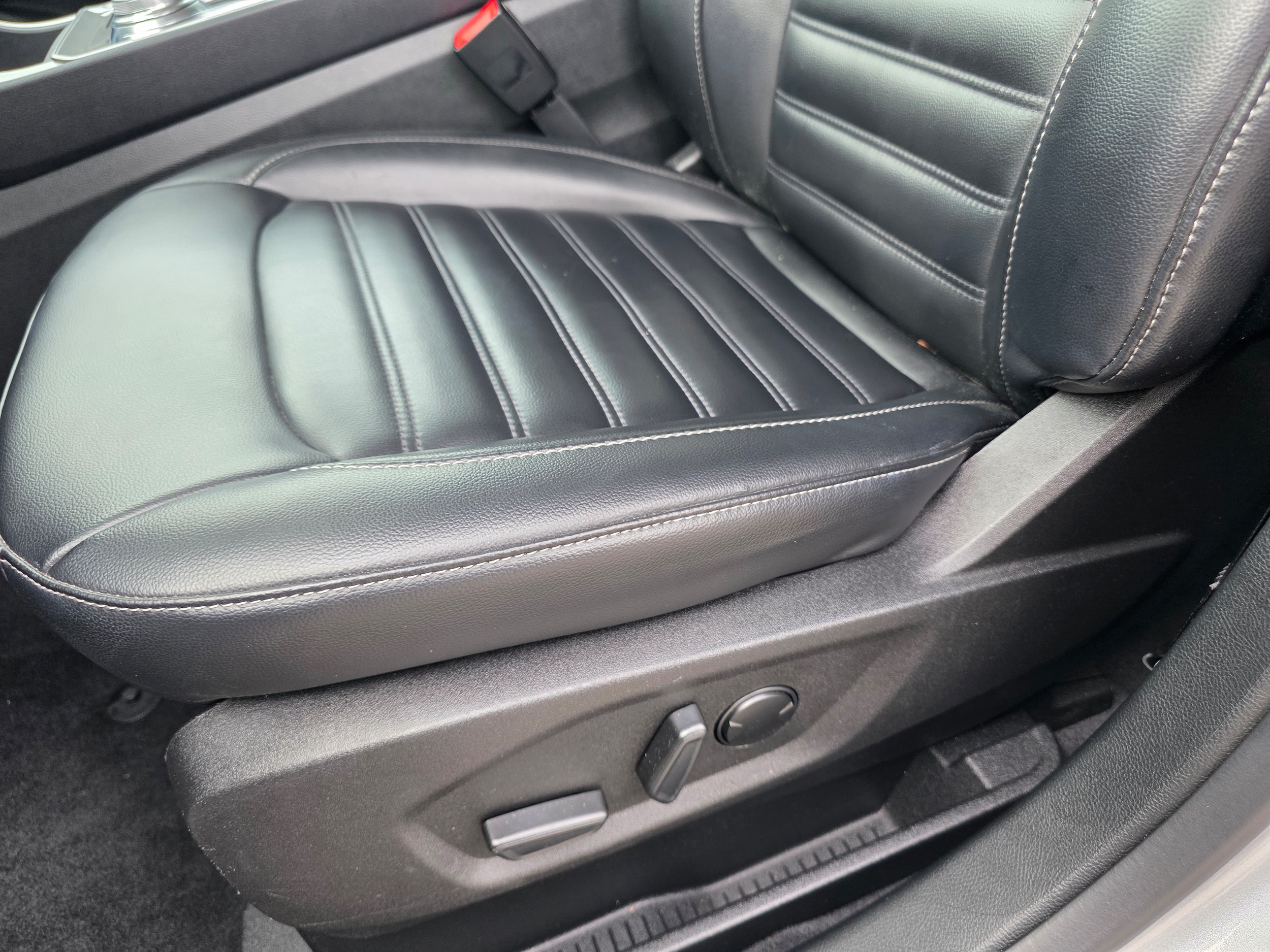 2024 Ford Edge SEL - Photo 7